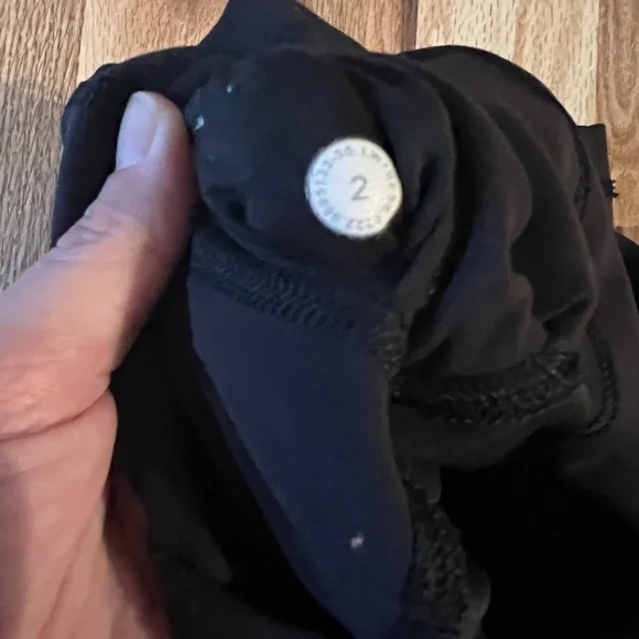 Lulu Lemon Wunder Under High Rise Bike Short 6 inch - Picture 4 of 8